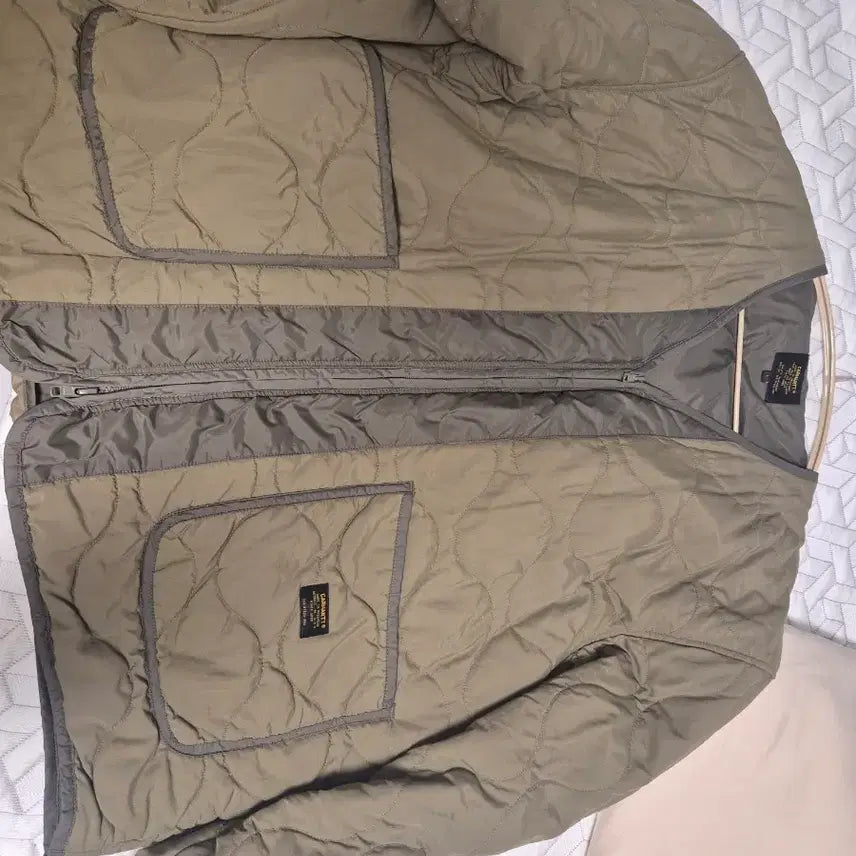 [BUNJANG] Carhartt Quilted Jacket L / 칼하트 퀄팅 자켓 L