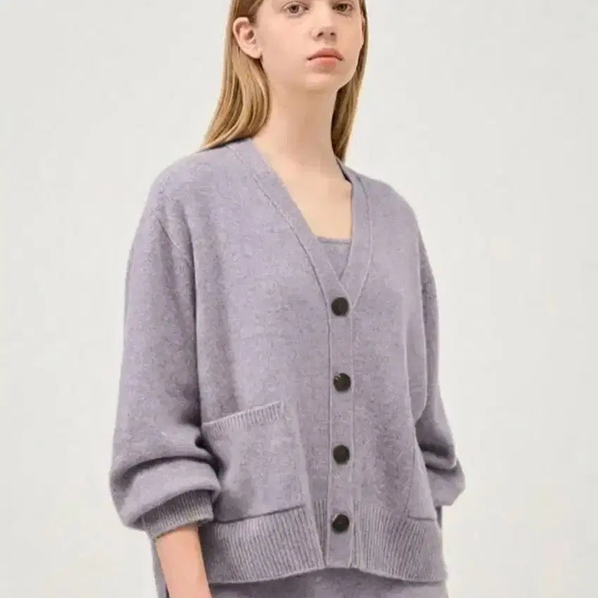 [BUNJANG] The Cashmere Lounge Cardigan / 더 캐시미어 라운지 가디건