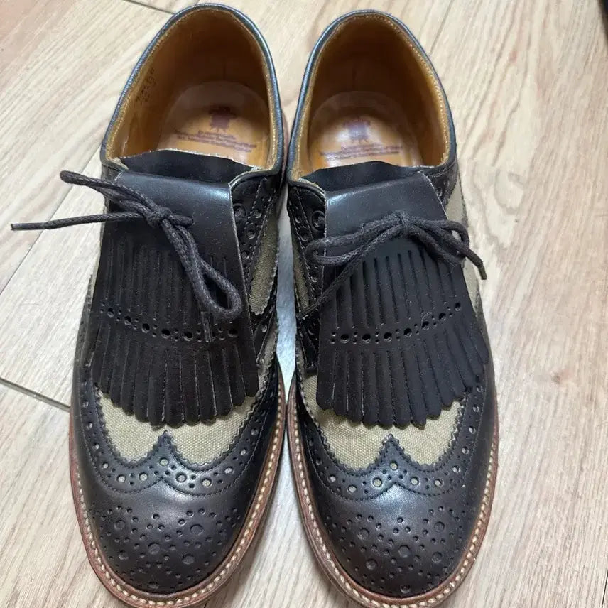 [BUNJANG] Tricker's Derby Shoes 8W / 트리커스 더비슈즈 8W