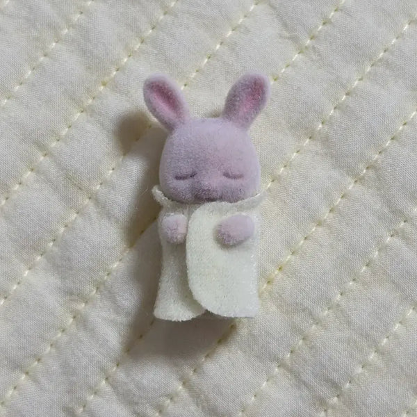 [BUNJANG] Sylvanian Families Baby Flower Garden Friends Secret & Baby Bed Set / 실바니안 아기 꽃밭 친구 시크릿&아기 침대 세트