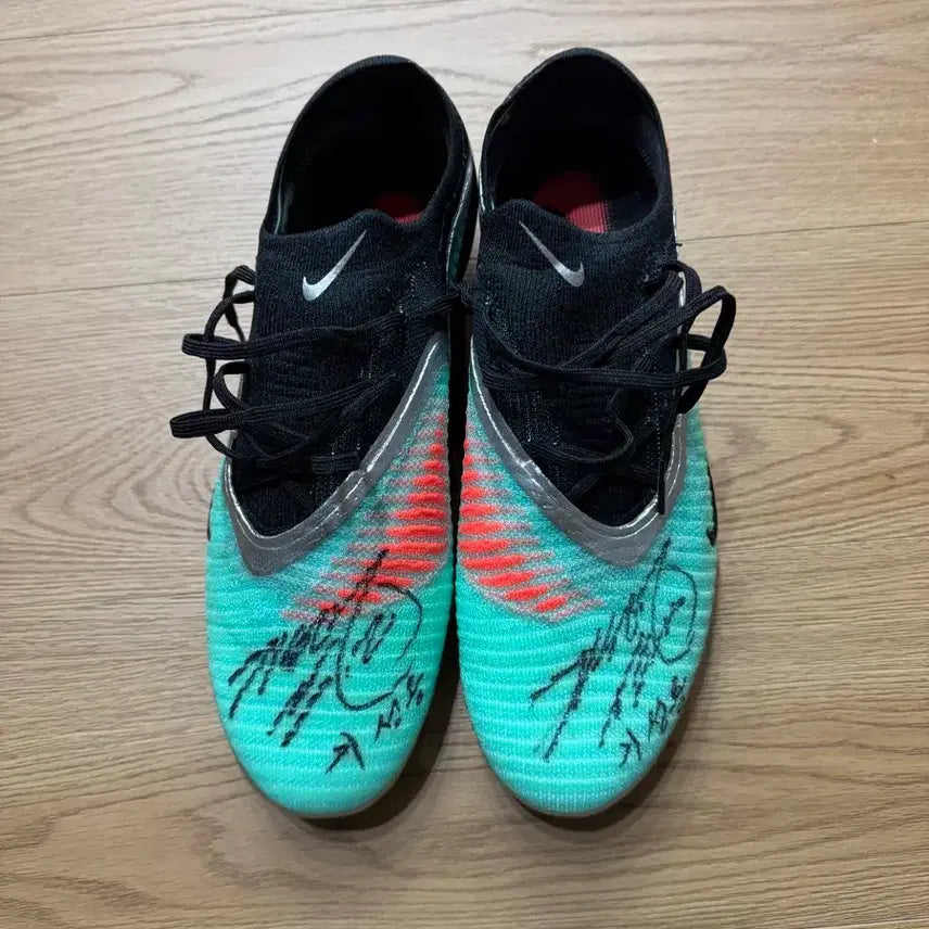 [BUNJANG] Nike Phantom Elite FG Soccer Cleats - Ki Sung-yueng Autographed / 나이키 축구화 팬텀 엘리트 FG 기성용 싸인 축구화