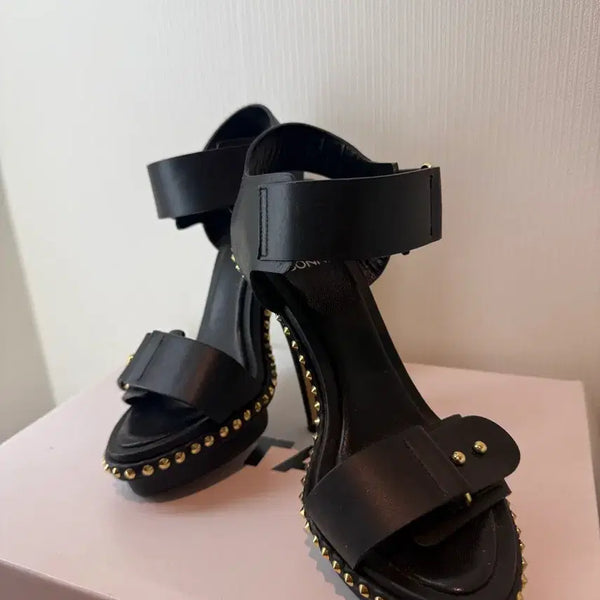 [BUNJANG] SUECOMMA BONNIE Black Studded Sandal Heels / 슈콤마보니 블랙 스터드 샌들 힐 채정안