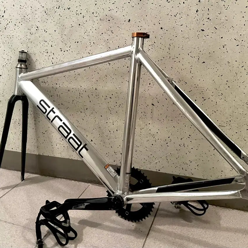 [BUNJANG] Emotion American Eagle Strat Plus Chrome Edition 2017 Fixie Bicycle / (특가)에이모션 아메리칸이글 스트라트 플러스 크롬 에디션 2017