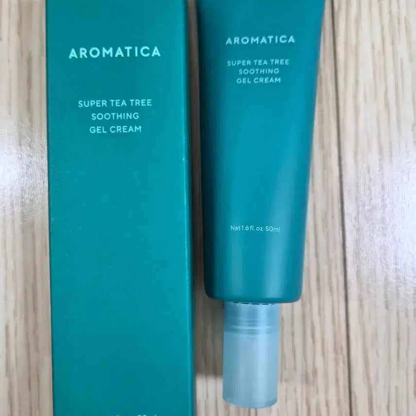 [BUNJANG] Aromatica Tea Tree Soothing Gel Cream / 아로마티카 슈퍼 티트리 수딩 젤 크림