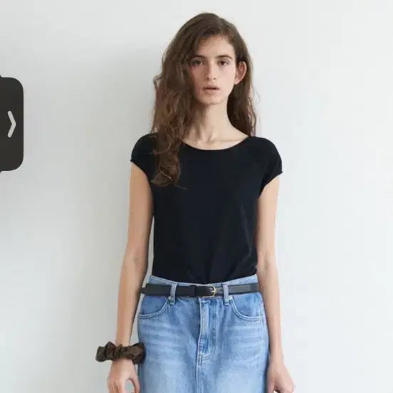 [BUNJANG] The Lair Round Neck Cap Sleeve T-Shirt / 더라이 라운드 넥 캡 슬리브 티셔츠