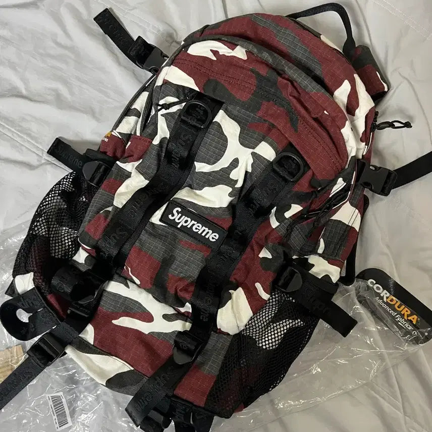 [BUNJANG] Supreme 26SS Red Camo Backpack / (OS) 슈프림 26SS 레드 카모 백팩 5회착