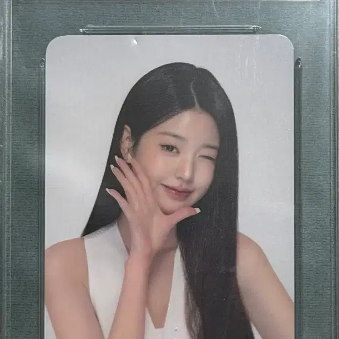 [BUNJANG] IVE Wonyoung Woori Bank Photocard / 장원영 우리은행 포토카드 brg10
