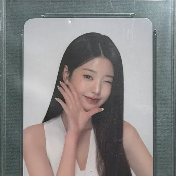 [BUNJANG] IVE Wonyoung Woori Bank Photocard / 장원영 우리은행 포토카드 brg10