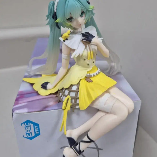 [BUNJANG] Miku Canary Version Noodles Stopper Figure / 미쿠 카나리아 버전 누들스토퍼 피규어