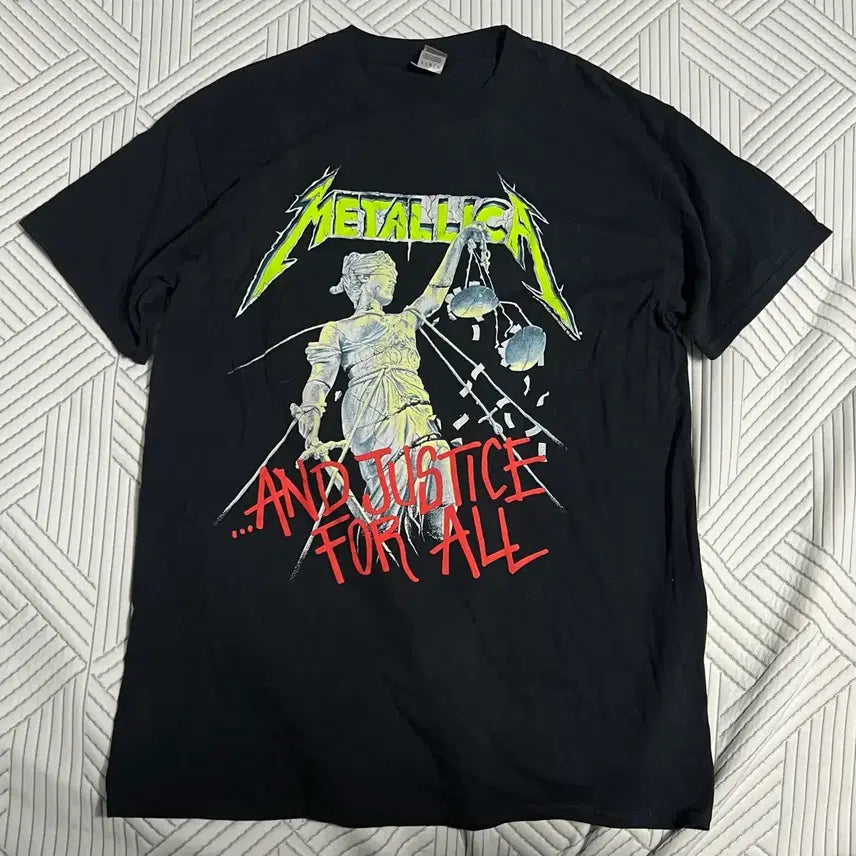 [BUNJANG] Gildan Metallica Vintage T-Shirt Black / 길단 빈티지 메탈리카 반팔 L 올드 구제 스트릿 반팔티 블랙 검정