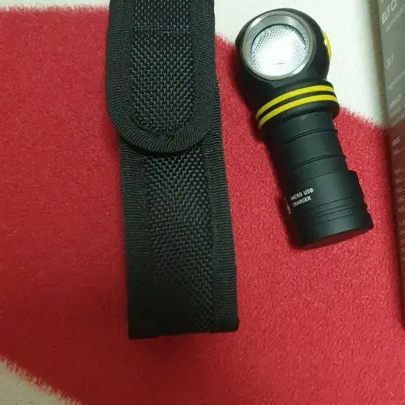 [BUNJANG] Armytek Elf C1 Flashlight / 아미텍 엘프 c1 손전등, armytek elf c1 손전등