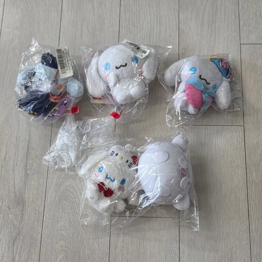 [BUNJANG] Sanrio Cinnamoroll 5-Piece Set / 산리오 시나모롤 5개 세트