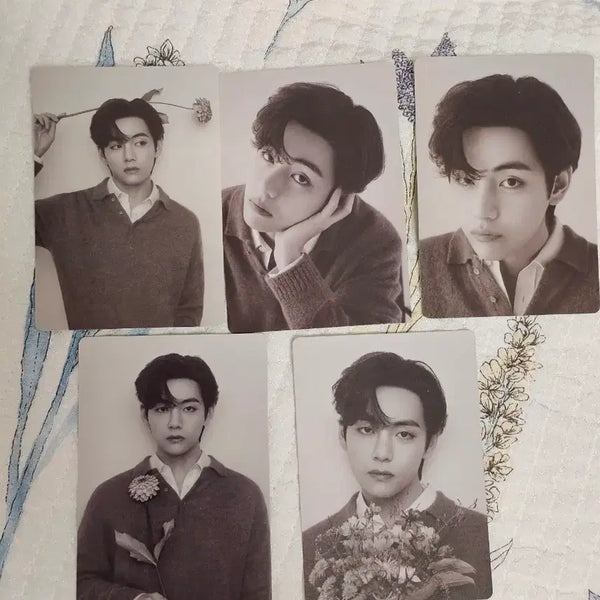 [BUNJANG] BTS V Taehyung Monochrome Photocard / BTS 방탄 뷔 태형이 모노크롬 포카 (드볼아님)
