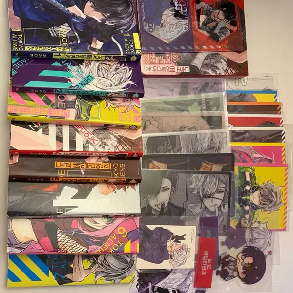 [BUNJANG] Tokyo Aliens Vol. 1-7 + Vol. 4 Limited Edition Acrylic Goods + Vol. 5 Special Edition + Extras / 도쿄 에일리언즈 1-7권+4권 아크릴 굿즈 한정판+5권특장판+특전