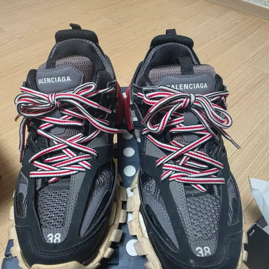 [BUNJANG] Balenciaga Track 38 Sneakers / 발렌시아가 트랙38