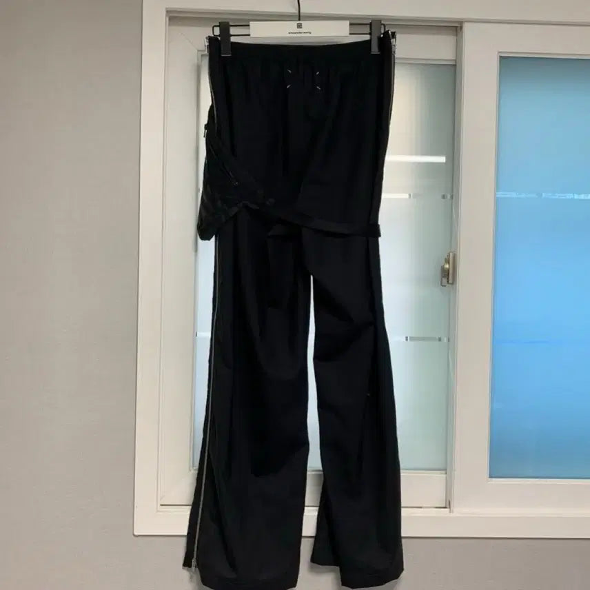 [BUNJANG] Maison Margiela Side Zip Bumbag Track Pants (Size 50) / 마르지엘라 사이드 지퍼 범백 팬츠 50