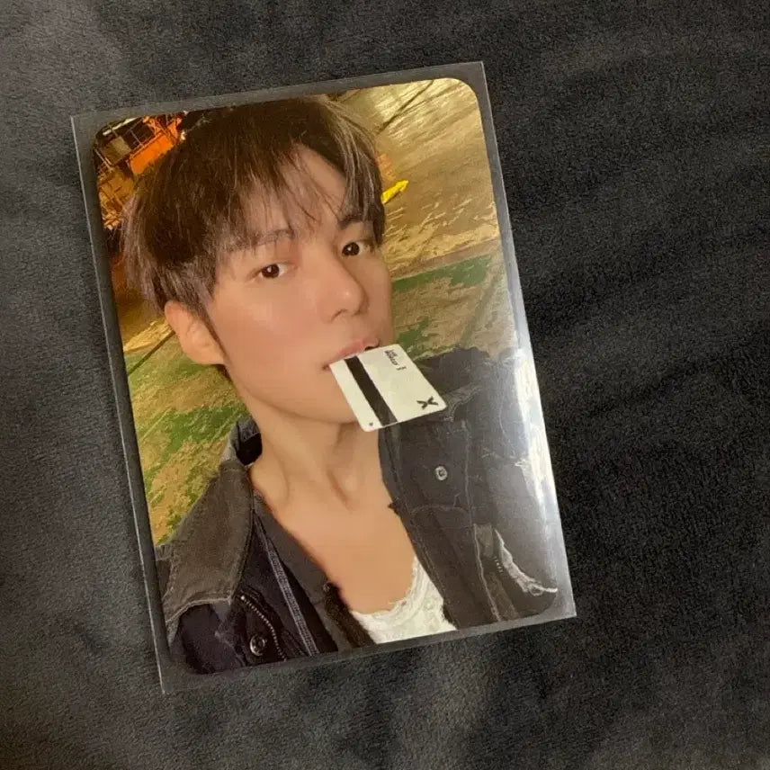 [BUNJANG] MONSTA X Minhyuk The X Studio Live Photocard / 몬스타엑스 민혁 더엑스 공방포카 주차권