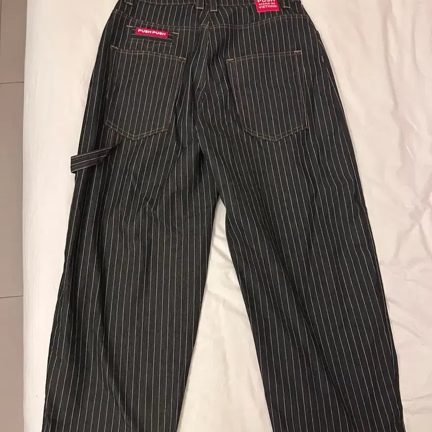 [BUNJANG] PUSHPUSH Striped Pants Version 2 Black XL / 푸시푸시 pushpush 스트라이프팬츠 버전2 블랙 2XL