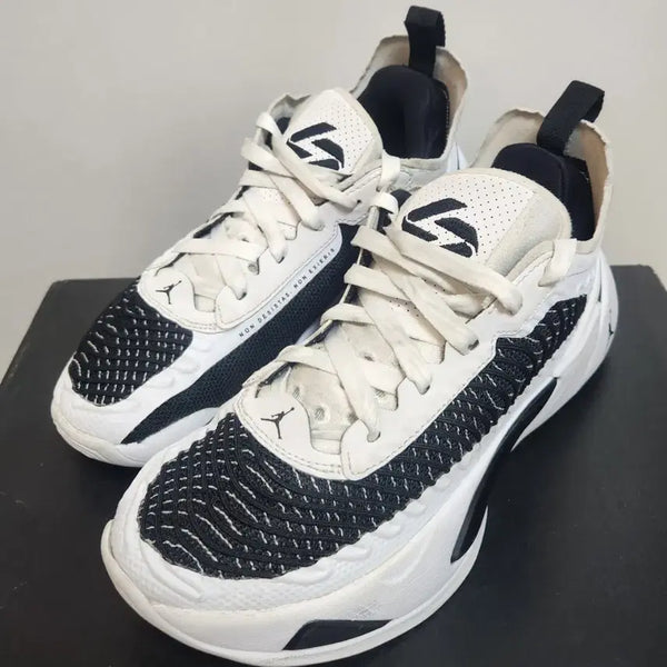 [BUNJANG] Nike Jordan Luka 1 Reverse Orca Basketball Shoes 235mm / 나이키 조던 루카 1 리버스 오르카 235mm 농구화