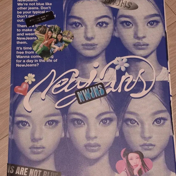 [BUNJANG] NewJeans Album Blue Book Group Version (Unsealed) / 뉴진스 앨범 블루북 단체버전 (단순개봉)