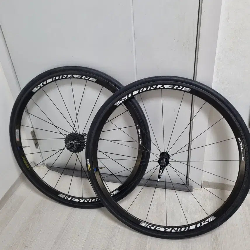 [BUNJANG] Reynolds Attack 30 Rim Carbon Wheelset / 레이놀즈 어택30림 카본휠셋 판/교합니다