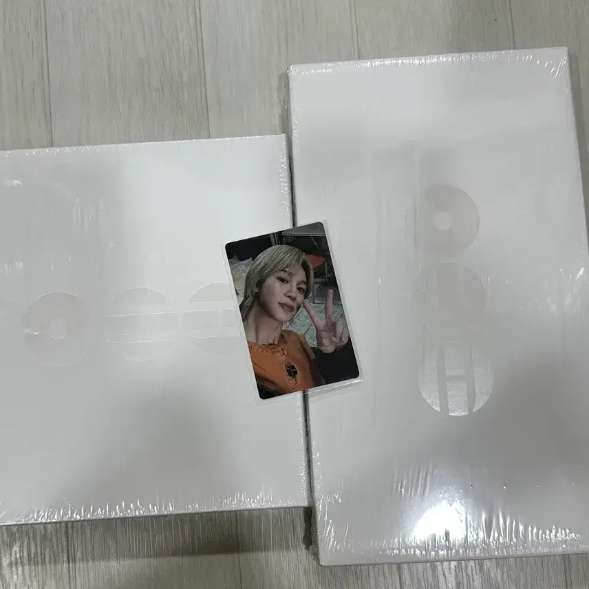 [BUNJANG] BTS Arirang Album Set Jimin Weverse POB Photocard (Sealed) / 방탄소년단 아리랑앨범 세트 미개봉 지민 위버스특전 포카