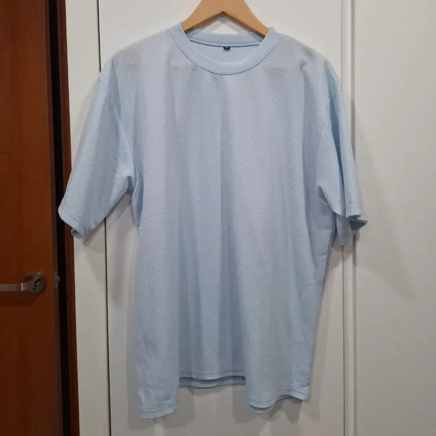 [BUNJANG] Short Sleeve T-Shirt Sky Blue 2XL (New) / 지지미원단 반팔 티셔츠 하늘색 2XL(새상품)