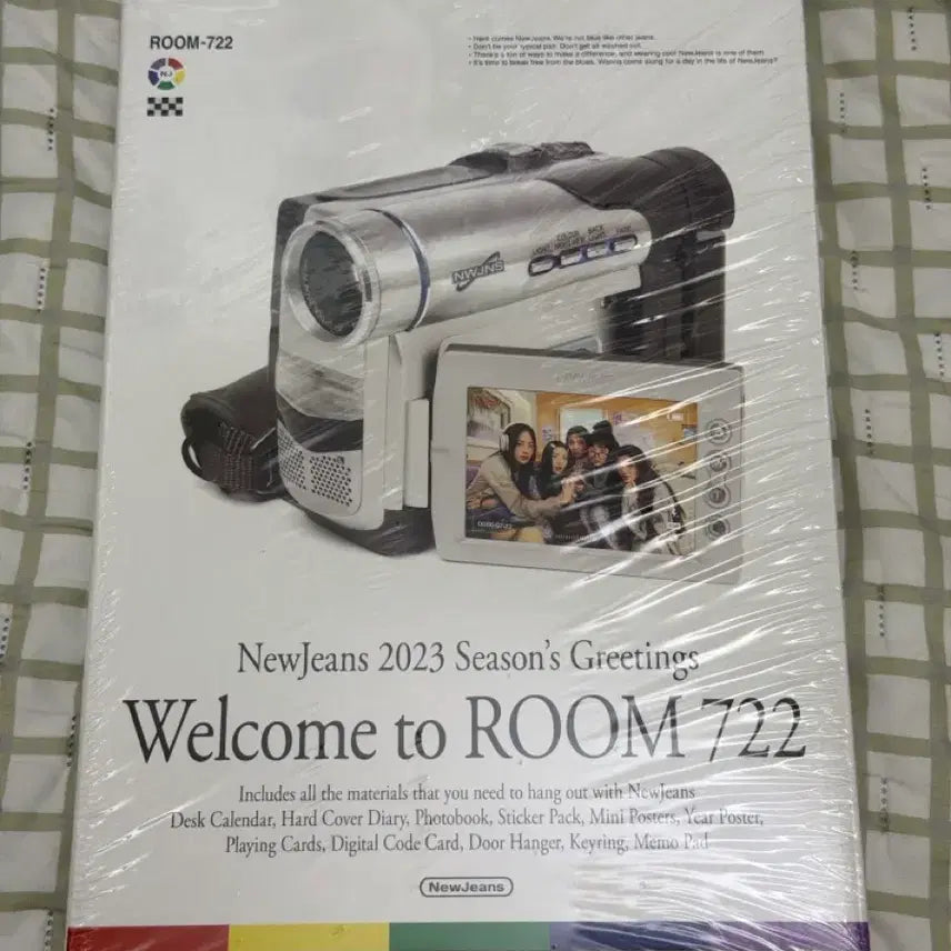 [BUNJANG] NewJeans 2023 Season's Greetings Welcome To Room 722 / 뉴진스 웰컴 투 룸 722 시즌 그리팅 2023