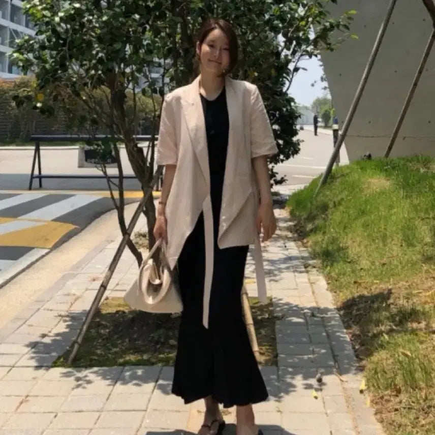 [BUNJANG] demell Linen Short Sleeve Jacket Beige / 홍메리 드멜 마레 린넨 반팔 자켓 연베이지 하객룩출근룩 여름 demell