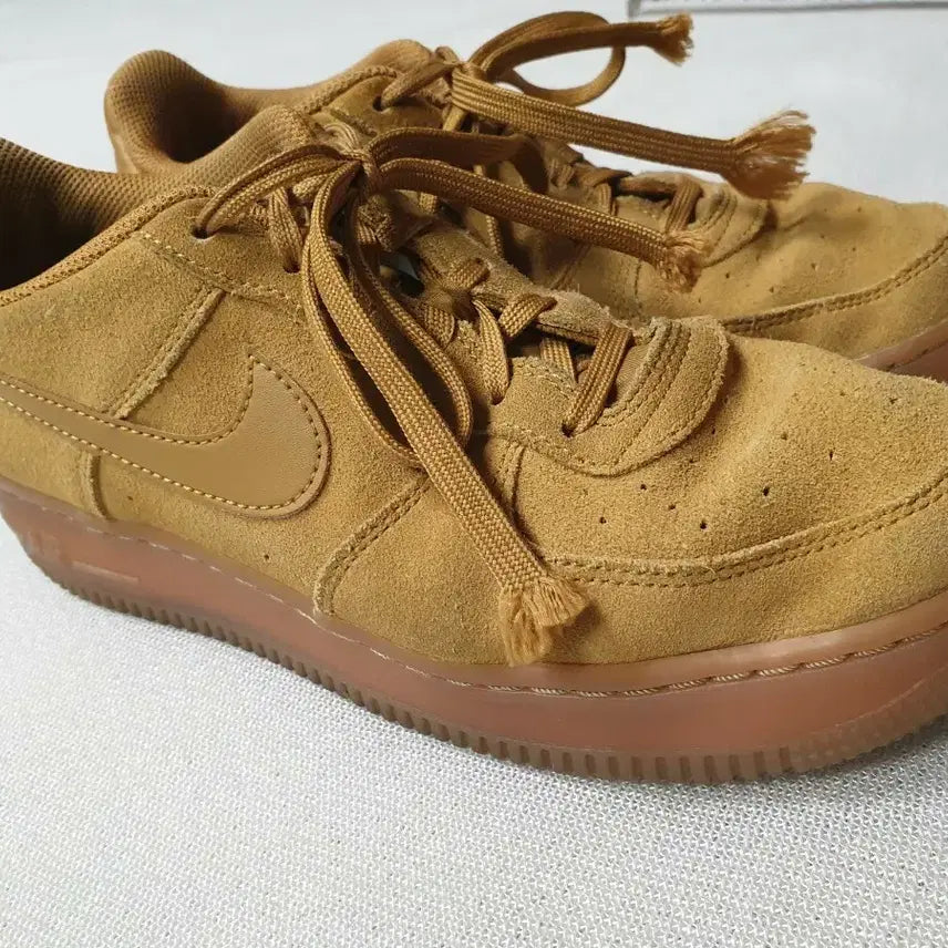 [BUNJANG] Nike Air Force 1 Suede Khaki / 나이키 에어포스 1 스웨이드 카키 245
