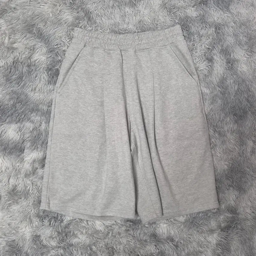 [BUNJANG] Bermuda Training Grey Shorts (M) / 버뮤다 트레이닝 회색 반바지 M