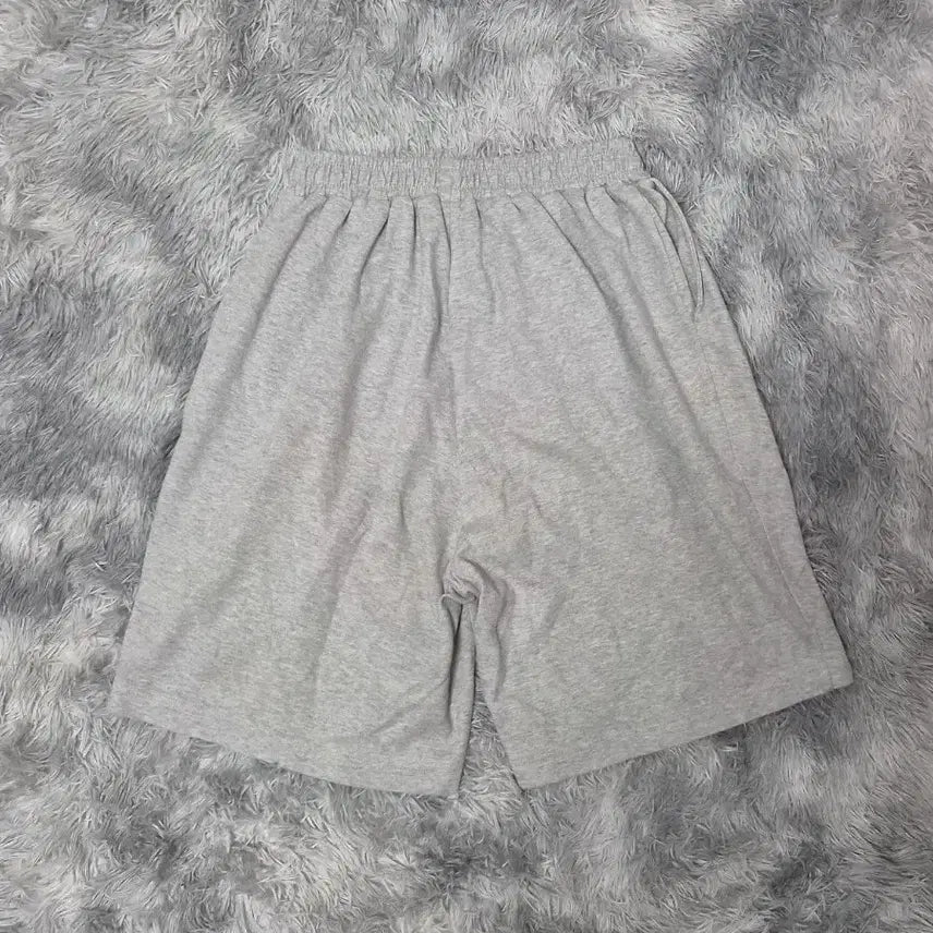 [BUNJANG] Gray Shorts (Size M) / 회색 반바지 M
