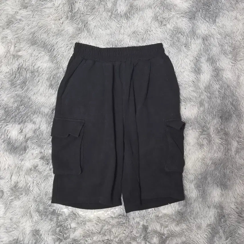 [BUNJANG] Cargo Bermuda Shorts - Size M / 카고 버뮤다 반바지 M