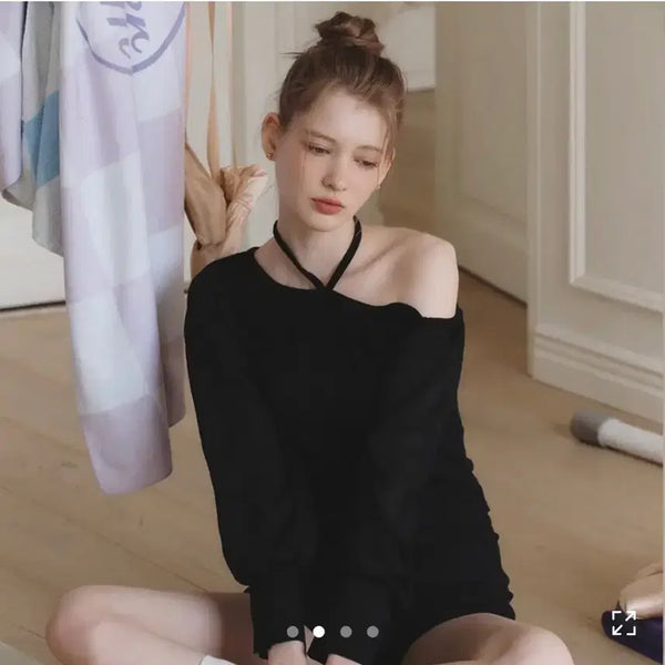 [BUNJANG] Letter From Moon Tip and Toe Blouse Black / 레터프롬문 팁앤토 블라우스 블랙