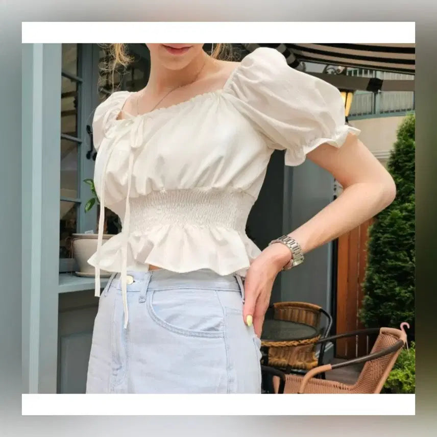 [BUNJANG] Cream Off-Shoulder Cropped Top (S-M) / 크림색 오프숄더(s~m)