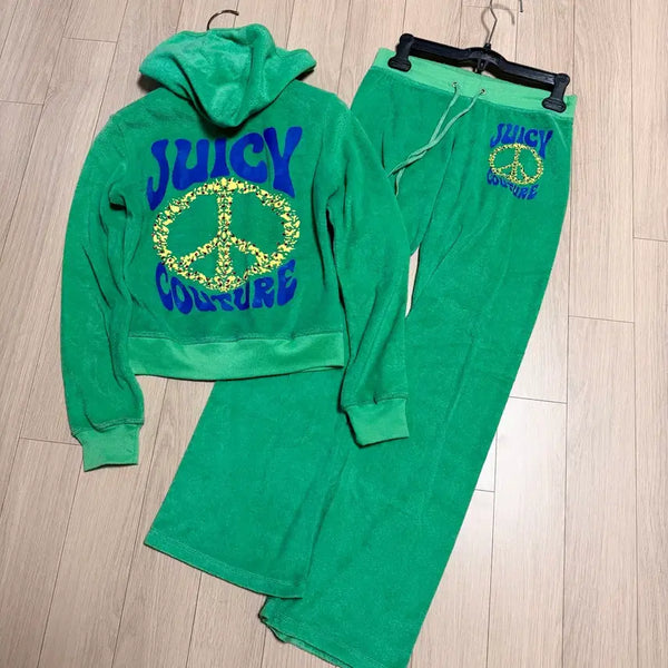 [BUNJANG] Juicy Couture Terry Towel Hoodie & Pants Set Green / 쥬시꾸뛰르 테리 타올 트레이닝세트 그린초록색비즈큐빅후드집업로우라이즈y2k