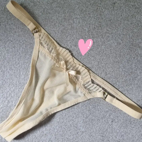 [BUNJANG] Ivory Lace Ribbon Thong (Used) / 아이보리 레이스 리본 티팬티(중고)