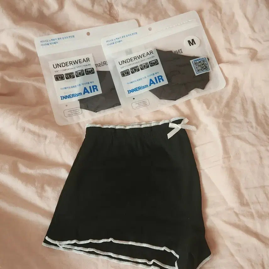 [BUNJANG] Innerism Thong + Black Shorts Set / [새상품] 이너리즘 티팬티 + 검정쇼츠
