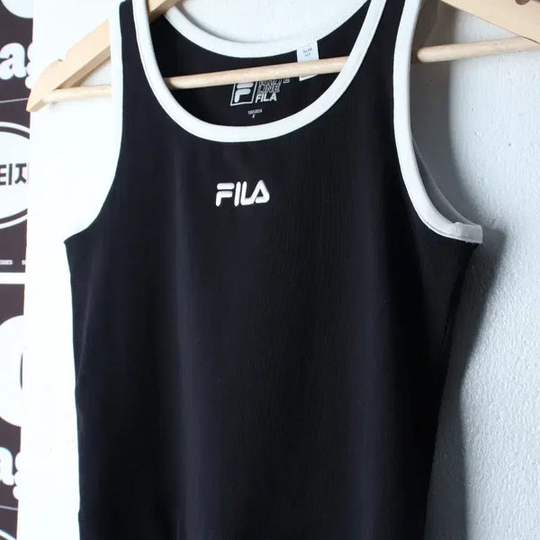 [BUNJANG] Fila Ringer Sleeveless Crop T-Shirt Black / W(S) 휠라 반팔 티셔츠 민소매 나시 크롭 링거 블랙-H34652