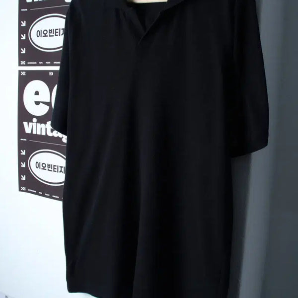 [BUNJANG] Lab12 Oversized V-Neck Short Sleeve T-Shirt Black / (L-XL) 랩12 반팔 카라 티셔츠 오버핏 브이넥 무지 블랙-H3466