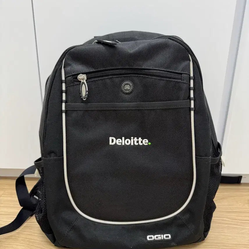 [BUNJANG] Deloitte Backpack / [새상품] Deloitte 백팩