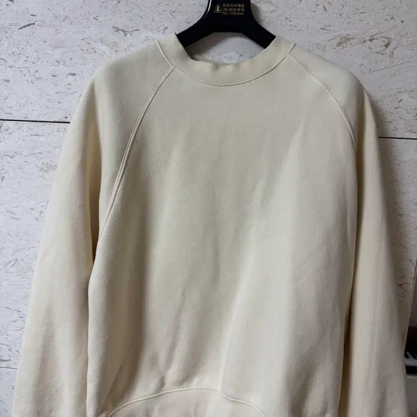 [BUNJANG] Fear of God Essentials Crewneck Sweatshirt Cream S / 피오갓 에센셜 맨투맨 크림색 S사이즈