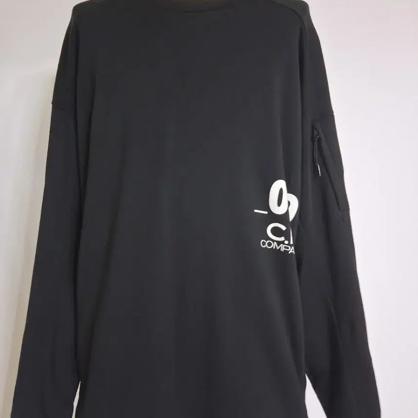 [BUNJANG] CP Company Black Sweatshirt / CP컴퍼니 맨투맨 블랙