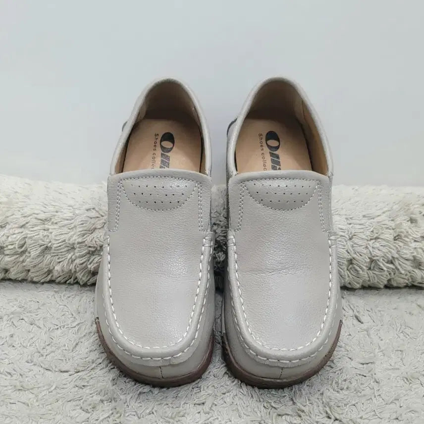 [BUNJANG] Ollie Cowhide Comfort Slip-On Shoes (235) / 올리 ollie  소가죽 컴포트화  슬립온 235