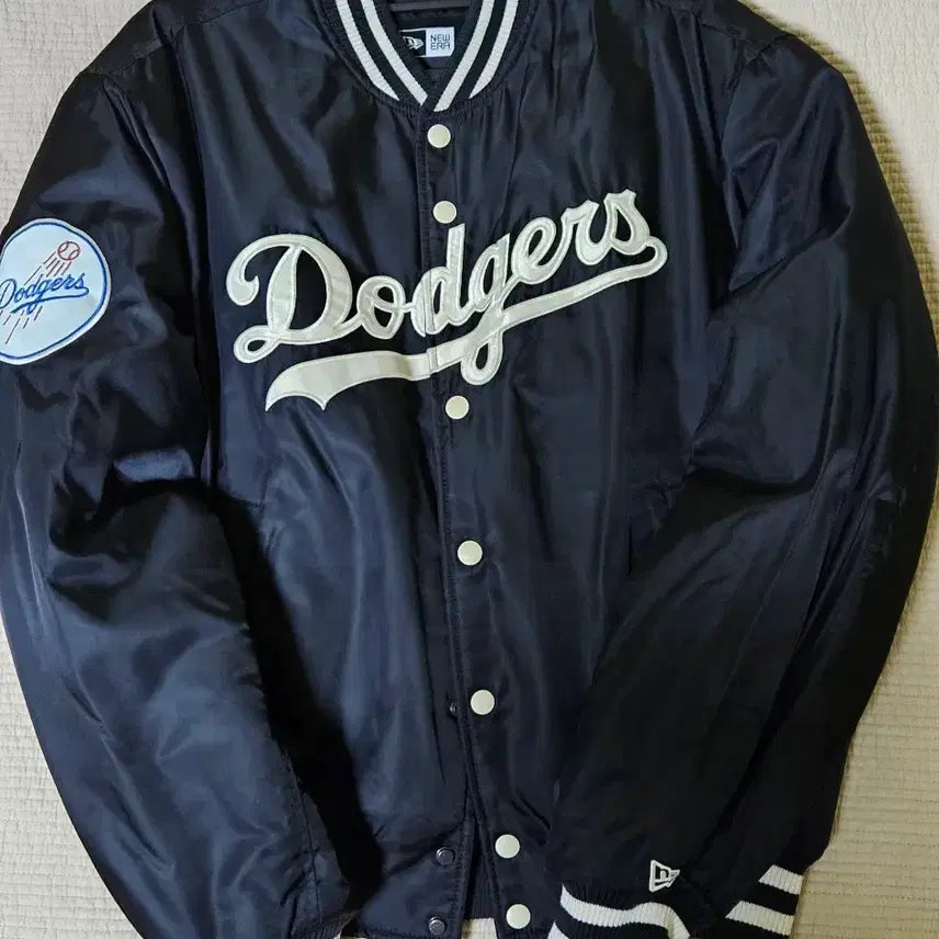 [BUNJANG] New Era LA Dodgers Baseball Varsity Jacket Black / 뉴에라 LA 다저스 야구 점퍼 블랙
