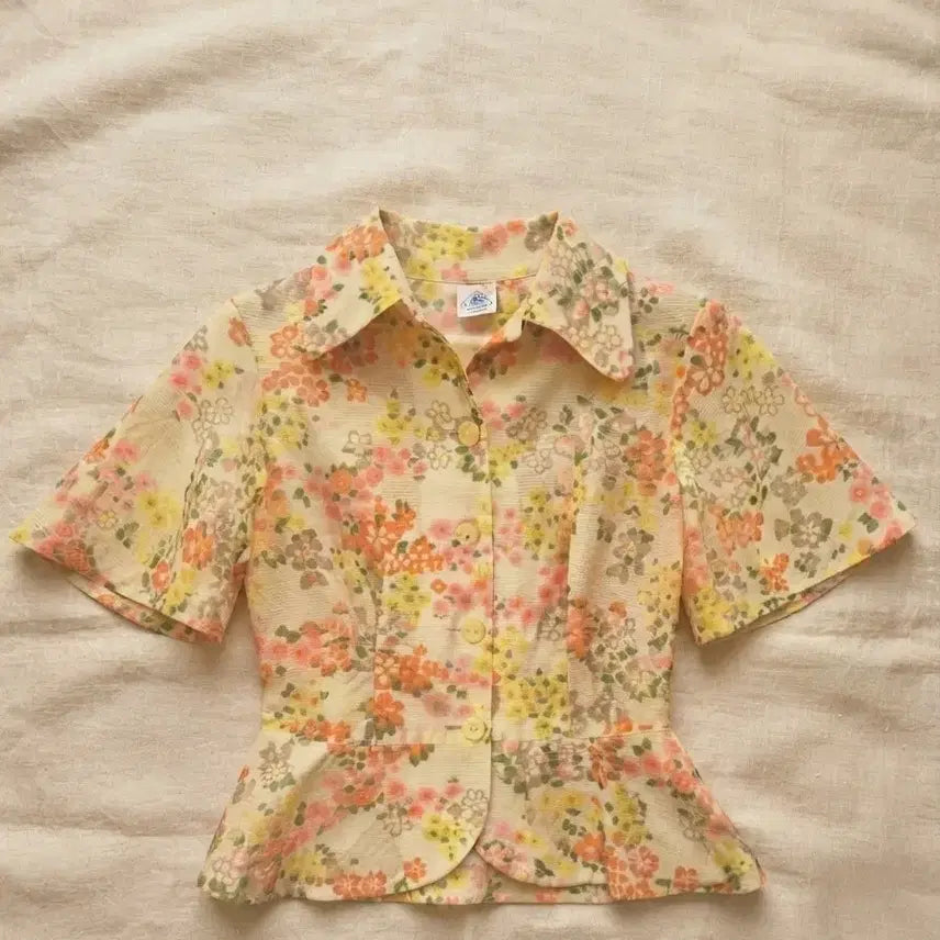 [BUNJANG] Vintage Floral Peplum Blouse / 빈티지 플로럴 페플럼 블라우스