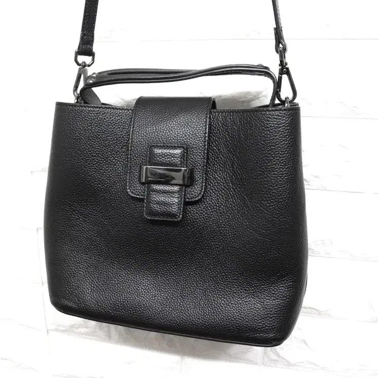 [BUNJANG] Bella Stella Women's Leather Tote Crossbody Bag / w99 bella stella 여성 소가죽(토트)크로스백 /사놀까