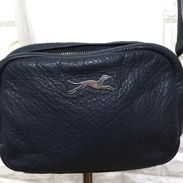 [BUNJANG] BIMBA Y LOLA Women's Leather Crossbody Bag / w101 BIMBA Y LOLA 여성 가죽크로스백/사놀까