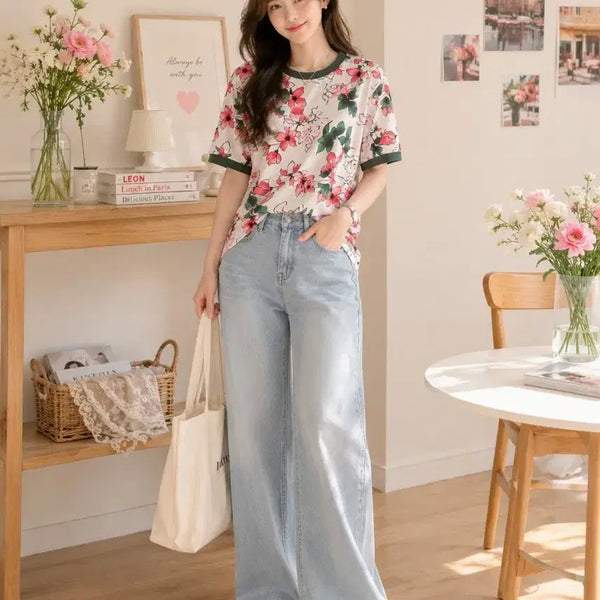 [BUNJANG] Floral Print Short Sleeve T-Shirt Women's / 꽃무늬 반팔티 여성 의류