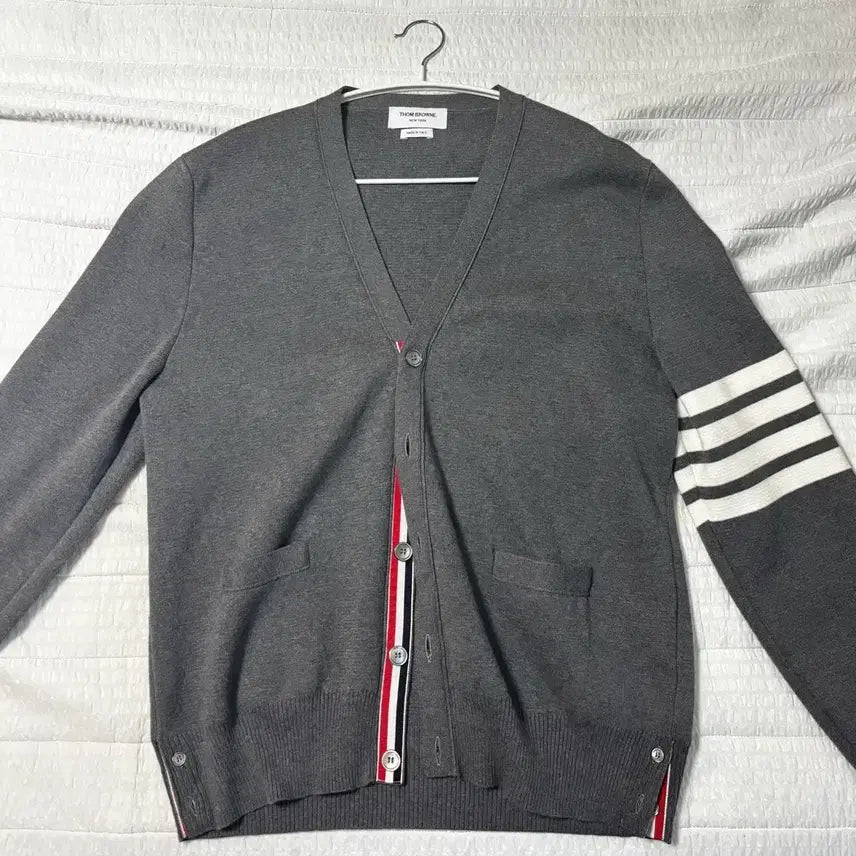 [BUNJANG] Thom Browne Milano Stitch Cardigan Mid Grey Size 4 / <새상품급>톰브라운 밀라노 스티치 가디건 미드 그레이